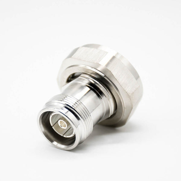 HF-Adapter Metall gerader DIN 7/16 Stecker auf 4.3/10 Buchse freihängend 50Ω