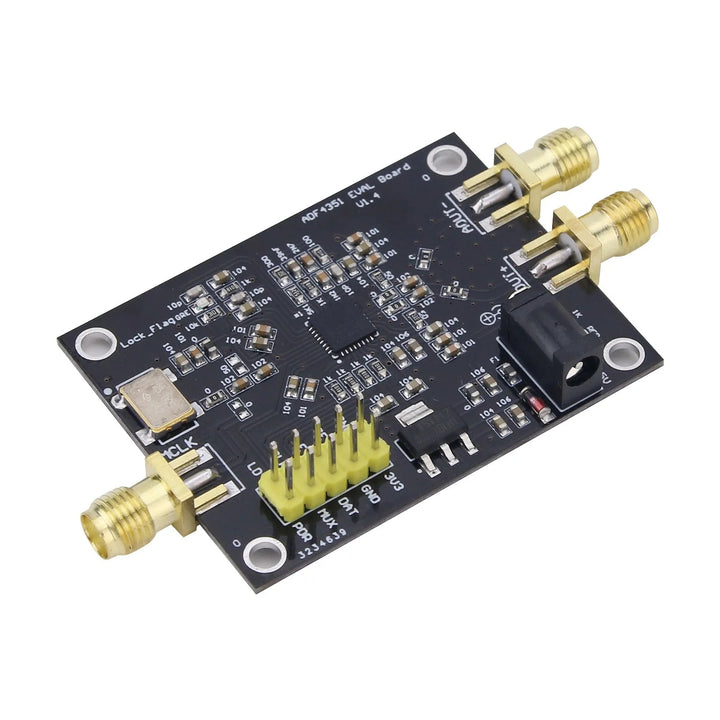 ADF4351 Development Board RF Signal Source Phase Locked Loop 35M-4400M RF Signal Generation Module